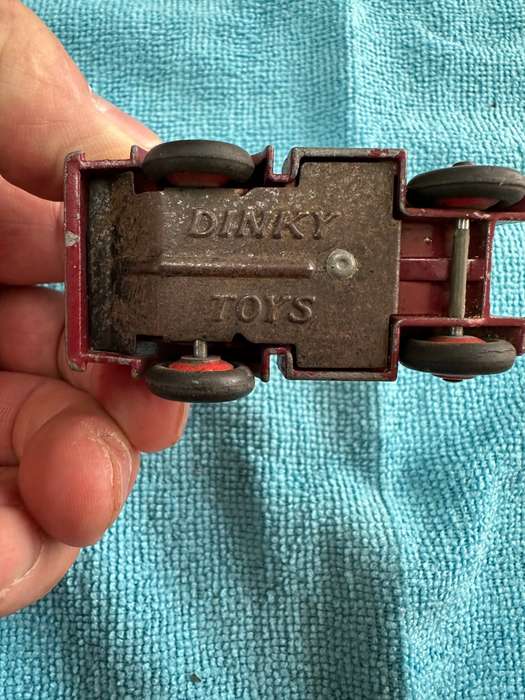 DINKY TOYS
