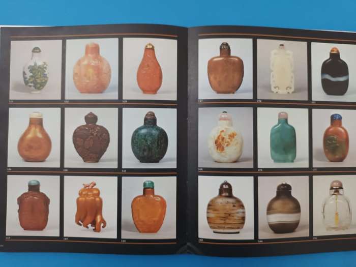 Snuff Bottles of the Ch'Ing Dynasty (Hong Kong Museum of Art)