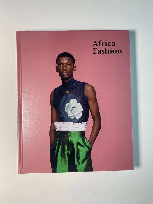 Africa Fashion - Official Exhibition book