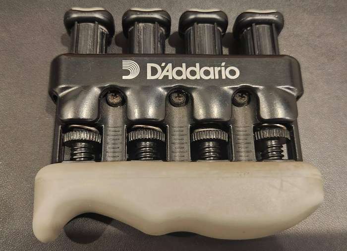 Guitar accessories