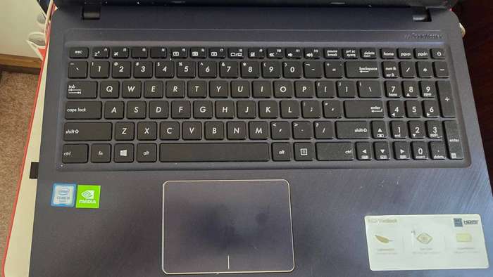 Asus Vivobook Intel(R) Core (TM) i5-6200 CPU @ 2.30GHz