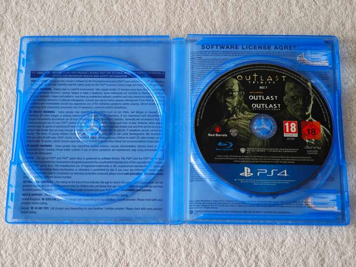 Outlast Trinity (Disc 1) - PS4 / Playstation 4 Game