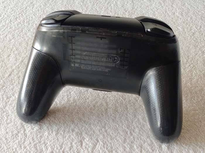 Nintendo Switch Pro Controller