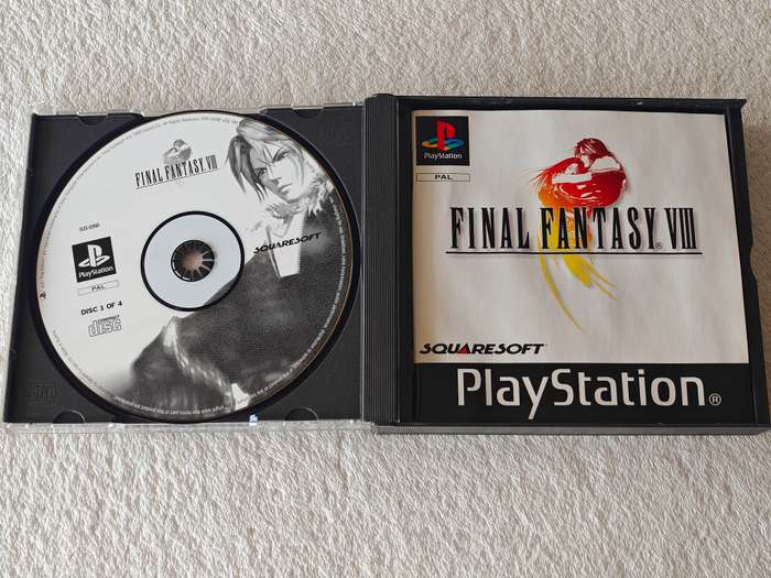 Final Fantasy VIII - PS1 / Playstation One Game (PAL)