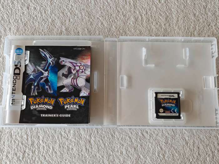 Pokemon Diamond Version - Nintendo DS Game