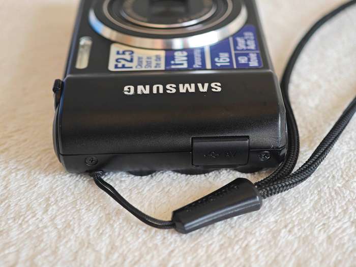 Samsung ST66 / 16MP / 5x Zoom - Compact Digital Camera