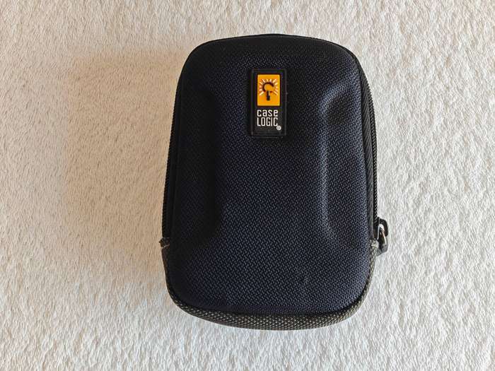 Samsung ST500 / Front LCD / 12.2MP / 4.6X Zoom - Compact Digital Camera