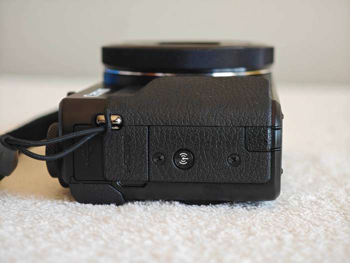 Canon PowerShot G7X Mark II 20.1MP / 24-100mm / f1.8-f2.8 - Digital Camera