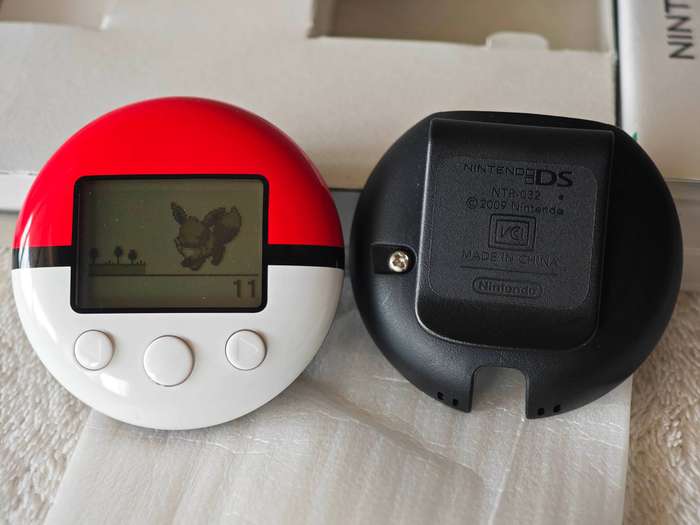 Pokemon SoulSilver + Pokewalker - Nintendo DS Game