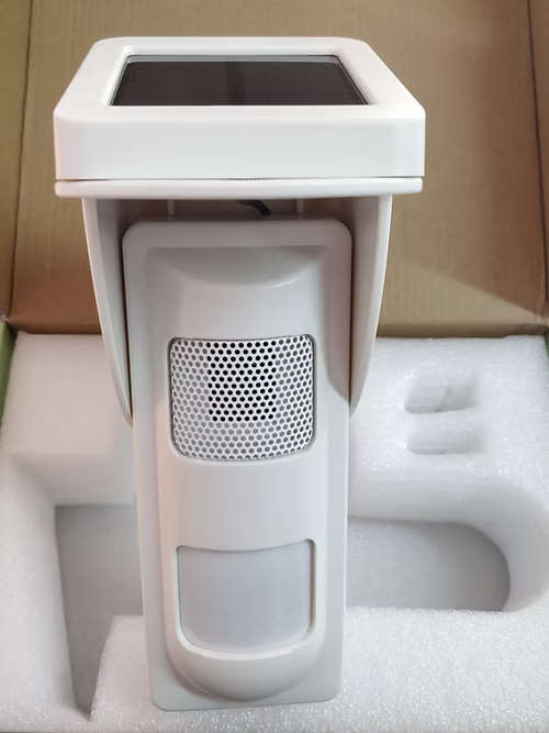 Intelligent Outdoor Solar PIR Motion Pet Friendly Detection Alarm
