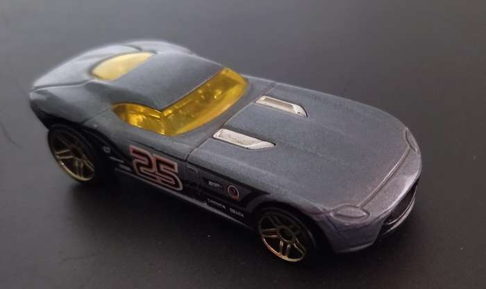 Hot wheels Fast Felion
