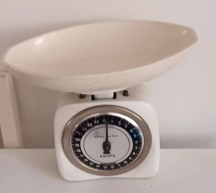 Vintage Krups Scale.