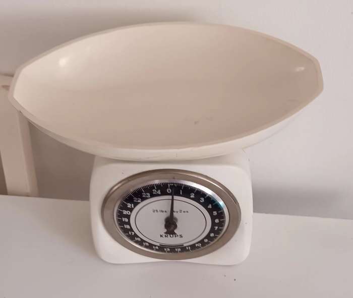 Vintage Krups Scale.