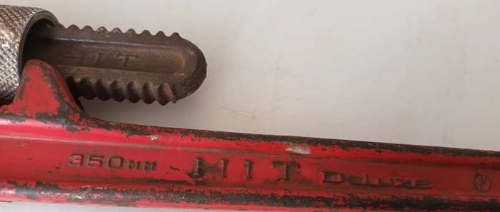 Vintage Heavy Duty Hit Deluxe Pipe Wrench. 14". 350mm. Made in Japan.