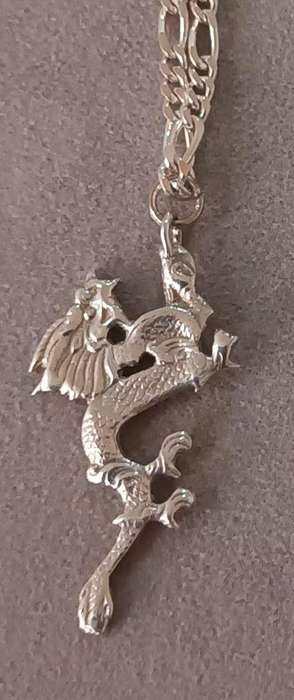 Stunning Sterling Silver Men's 70cm Dragon Necklace. 22g. Pendant 50x25mm.