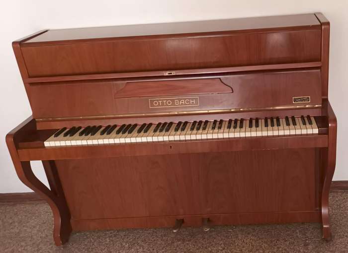OTTO BACH UPRIGHT PIANO. ZIMMERMAN MADE IN GERMANY. FOR COLLECTION ONLY!!!