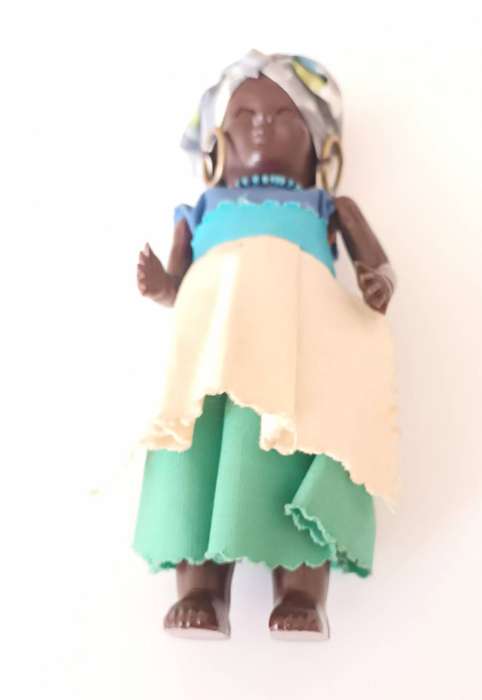 Vintage Doll. Length 17cm.