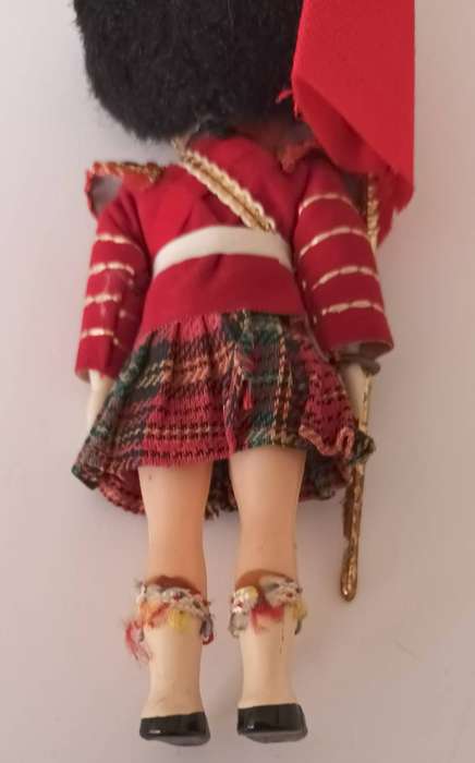 Vintage Doll. Length 17cm.