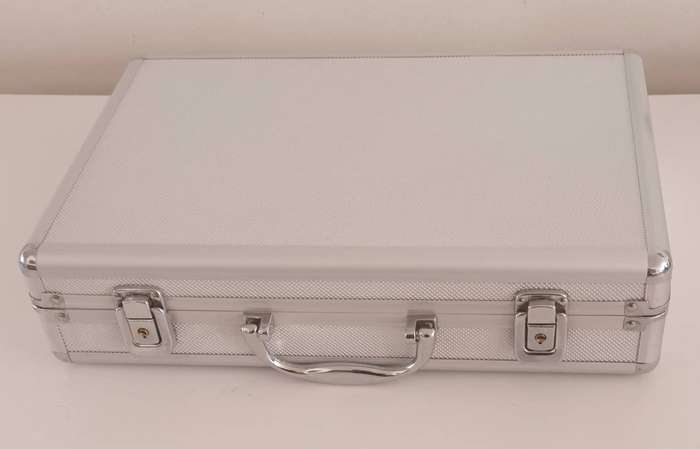 Stunning Watch Case. Holds 23 Watches.