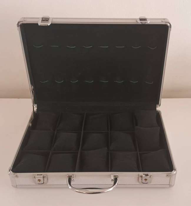 Stunning Watch Case. Holds 23 Watches.