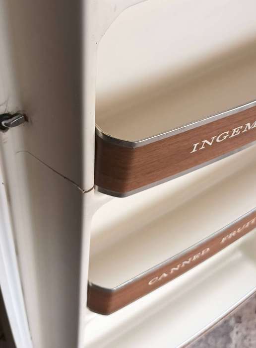 Vintage WESTPOINT Upright Freezer. 255 Litre. Height 1.37m. Width 61cm. FOR COLLECTION ONLY!!!