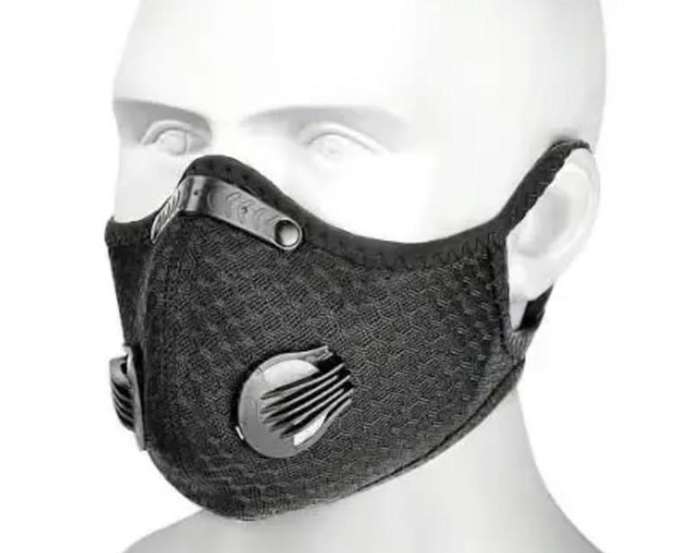 Protective Reusable Multiple Filter Layered Face Mask with 60x Carbon Filters Pads. New.