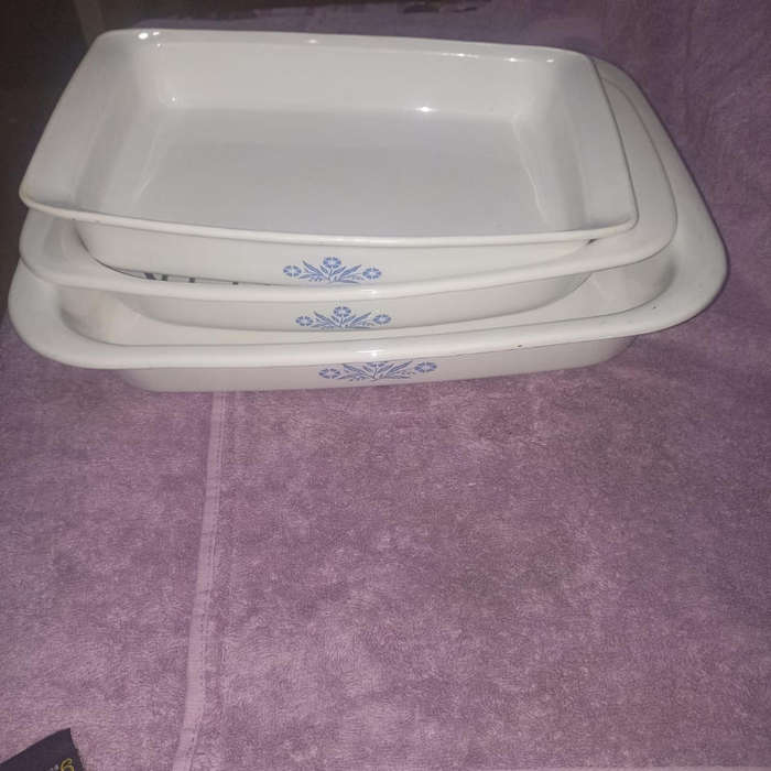 WOW 29 piece Corningware set mint condition