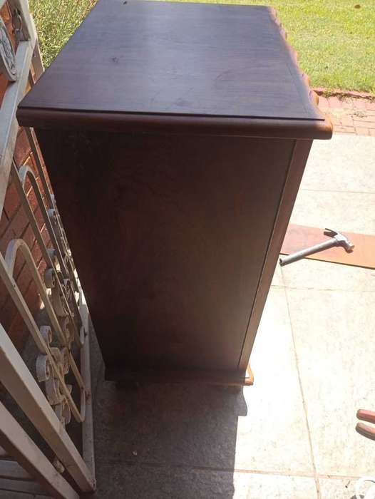 Imbuia Gallow Tone Gramophone