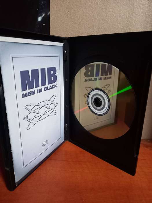 Men In Black Special Two Disc Limited Edition