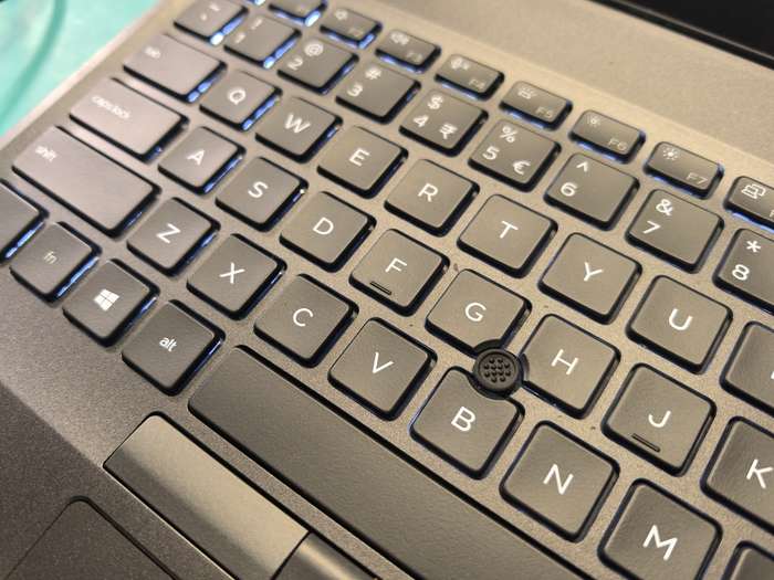 Quad Core i7 Dell Latitude 5500 i7-8665U 16GB 512GB SSD UHD FHD