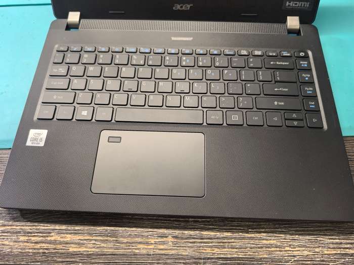 10th Gen i5 Acer TravelMate P214, i5-10210U, 8GB DDR4, 512GB SSD, FHD