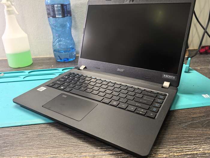 10th Gen i5 Acer TravelMate P214, i5-10210U, 8GB DDR4, 512GB SSD, FHD