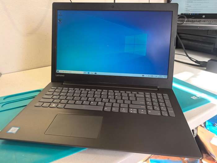LENOVO IDEAPAD 320*i3-6006U*8GB DDR4*250GB SSD-FHD