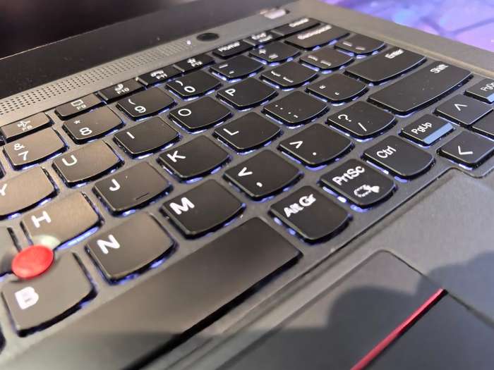12TH GEN-LENOVO THINKPAD X13-i5-1235u-8GB DDR4-FHD-512GB SSD-UHD GRAPHICS-BACKLIT-4G LTE-WARRANTY