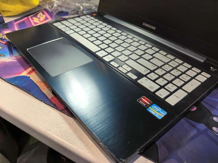 Samsung 870Z i7-3635QM 16GB RAM 250GB SSD FHD HD4000 Graphics BRAND NEW BATTERY