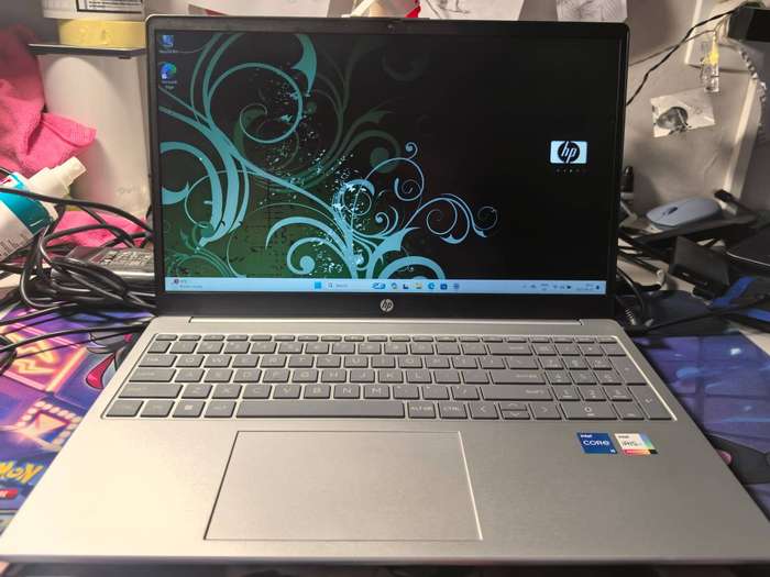 12th Gen HP Notebook 15 with i5-1235U, 16GB DDR4, 512GB SSD, FHD, WARRANTY