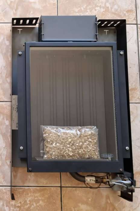 ESSE MODEL 39" ORIGINAL FIREWALL - Wall mounted flueless gas heater