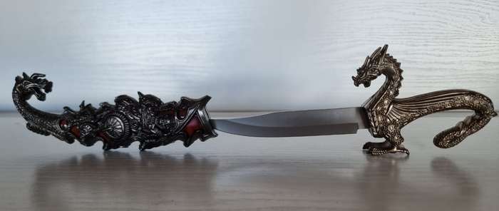 Fantasy Dragon Dagger with Scabbard