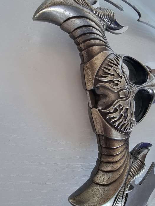 3 BLADE FANTASY KNIFE