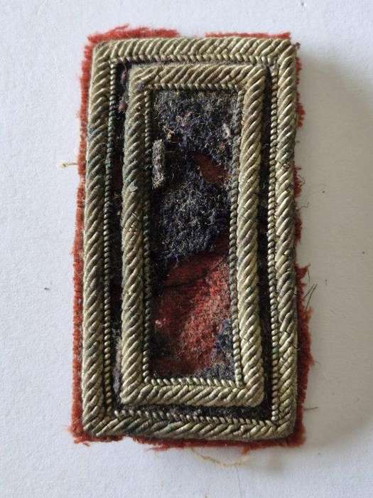 Unknown Italian WWII badge. Damaged and brittle 7 Small