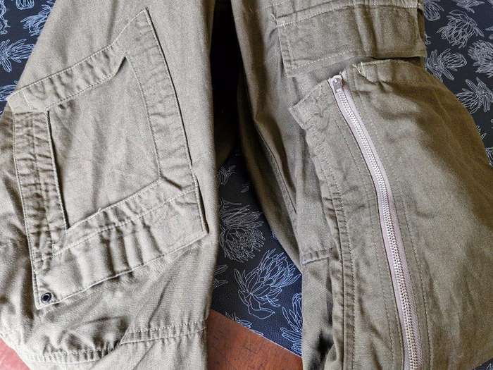 19 Squadron SAAF Flight suit with 19 Squadron patch. 54 Cm Armpit to Armpit. Good used condition.