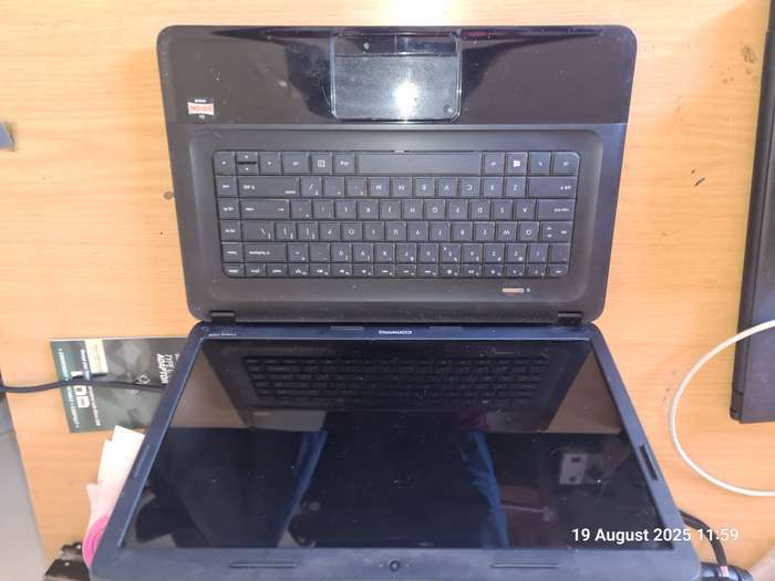 HP Compaq CQ58 , for spares/repair