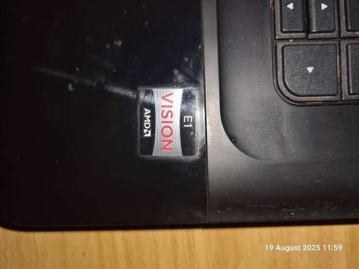 HP Compaq CQ58 , for spares/repair