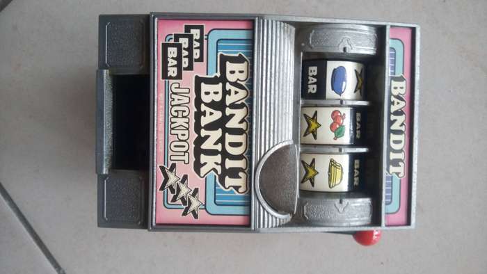 Vintage mini slot machine