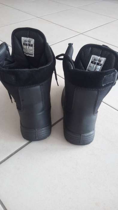 Magnum tactical boots