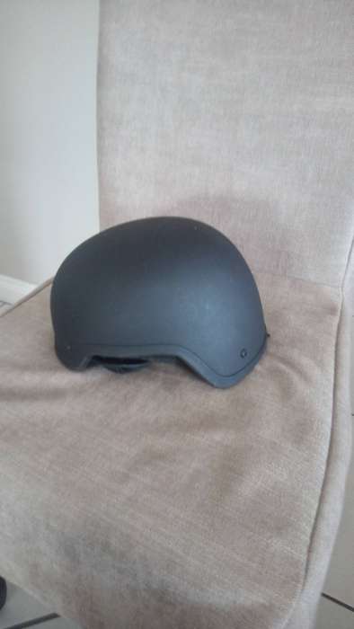 Tactical helmet