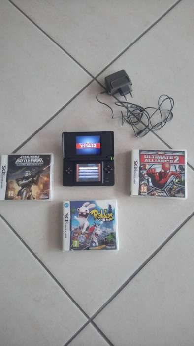 Nintendo DS Lite