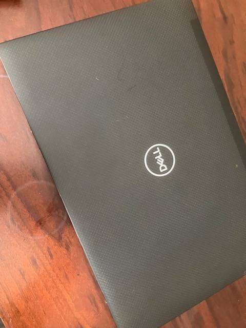 Dell Latitude 7490 i5 8th gen Touch Screen