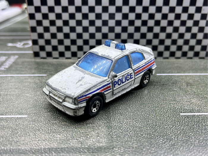 Vintage Matchbox Vauxhall Astra GTE / Opel Kadett GSi Police Car