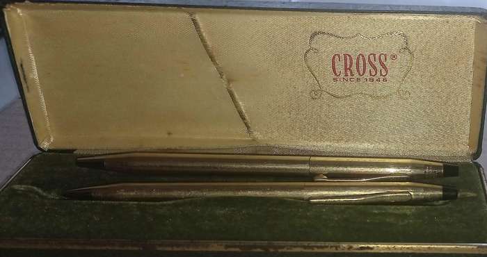 Vintage Cross 1/20 10 kt Rolled Gold Slimline Pen & Clutch Pencil in Pen's Original Box - See Photos